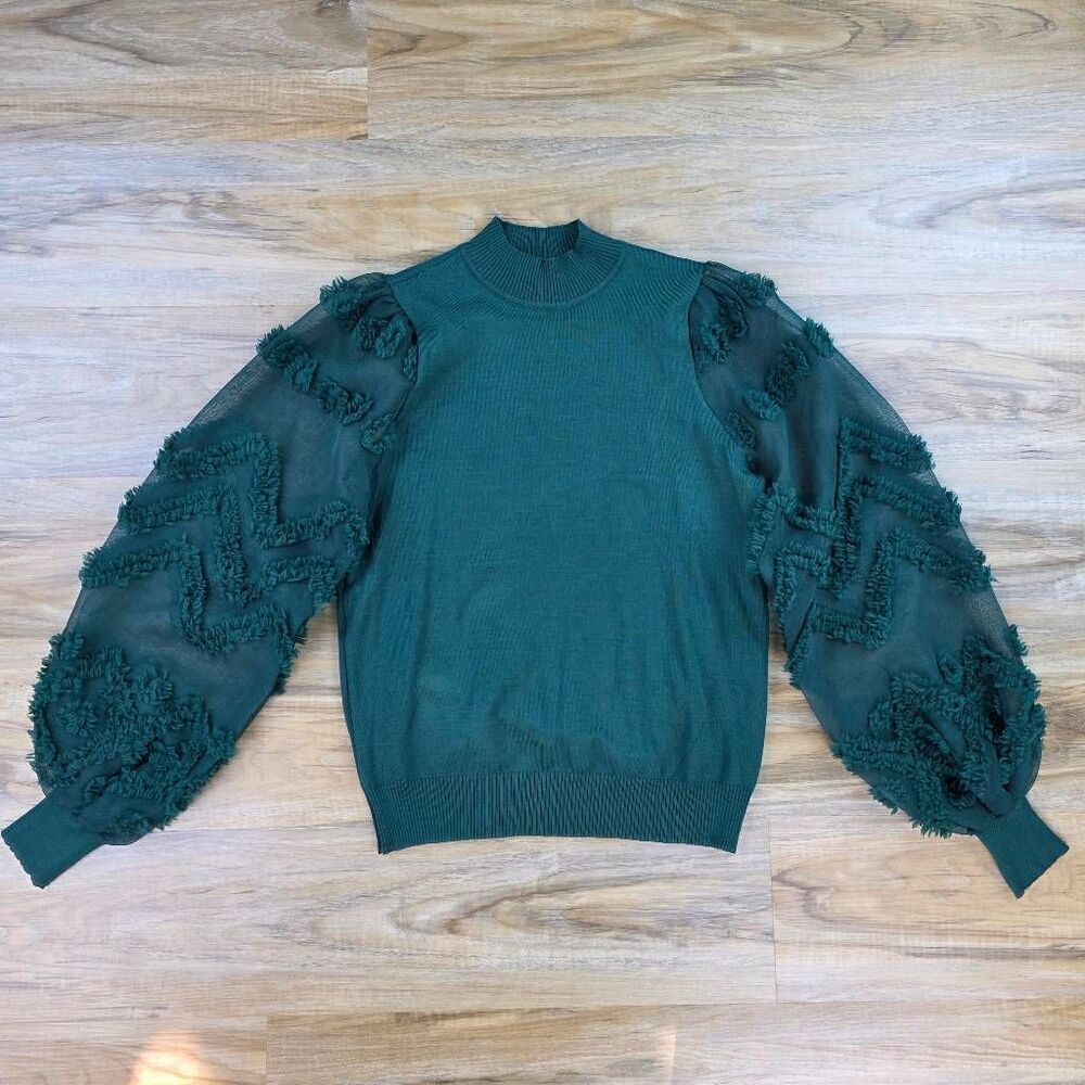 ☔️🩵NWT Absolutely Famous Green Puffy Eyelash Sleeve Top Large